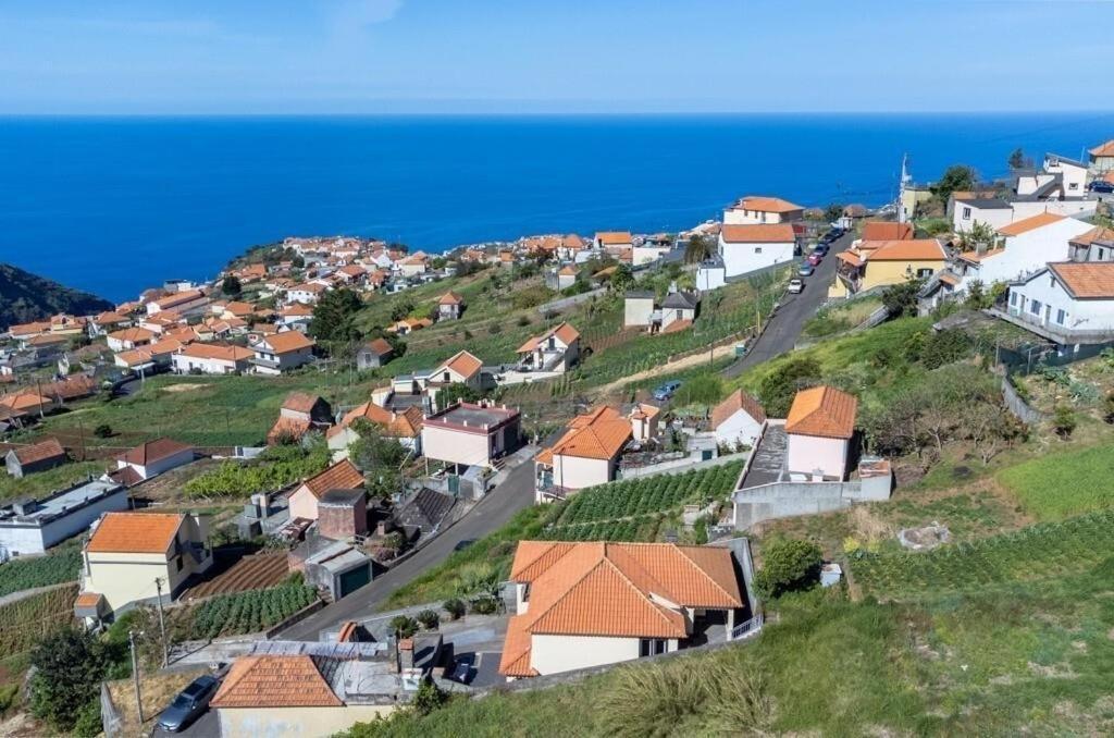 Ribeira do Raposo Casa Central - Peceful Mountain Retreat In Calheta מראה חיצוני תמונה