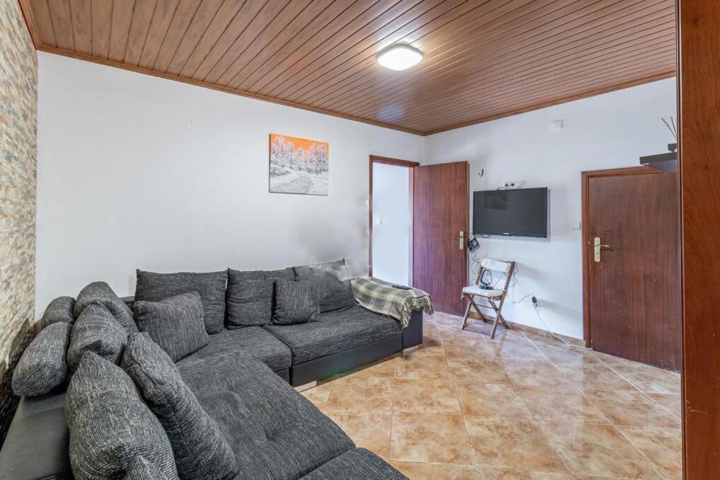 Ribeira do Raposo Casa Central - Peceful Mountain Retreat In Calheta מראה חיצוני תמונה